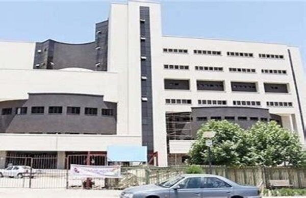 بیمارستان و مراکز درمانی